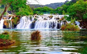 Matanovi Dvori-Krka National Park